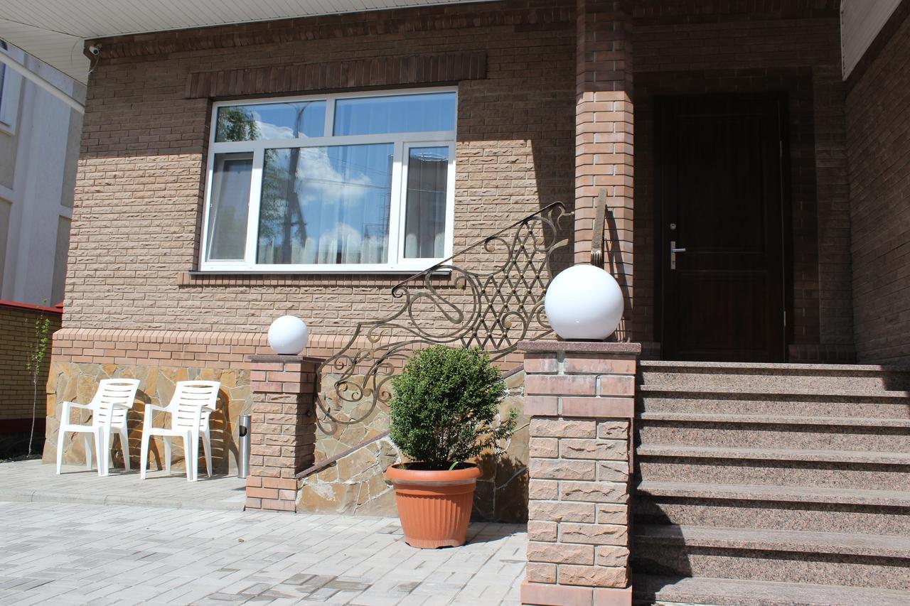 Отель Barin House Сумы Экстерьер фото
